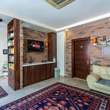Stanpoli Albergue *