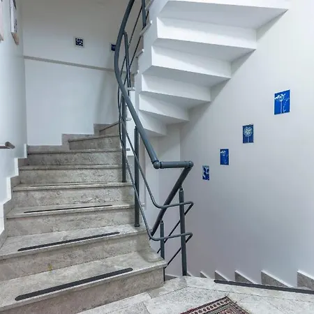 Stanpoli
