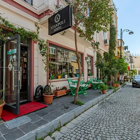 Vandrarhem Stanpoli *