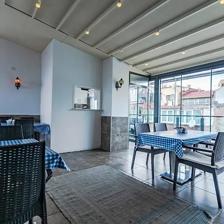 Stanpoli Hostel *
