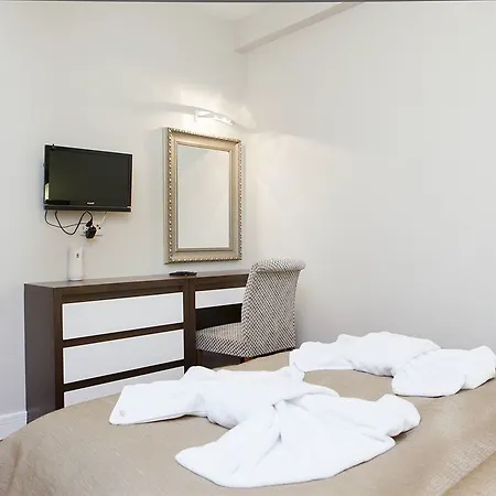 Stanpoli Hostel *