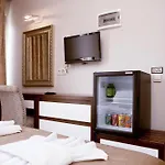 Stanpoli Hostel