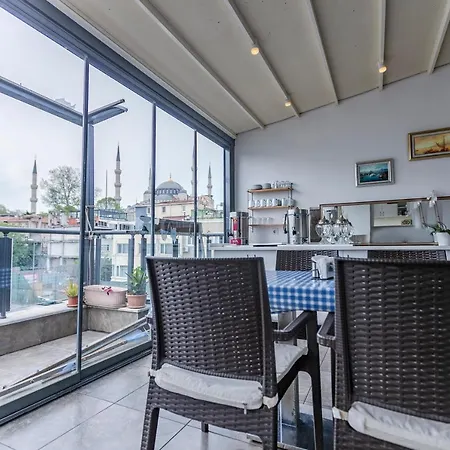 Stanpoli Hostel *